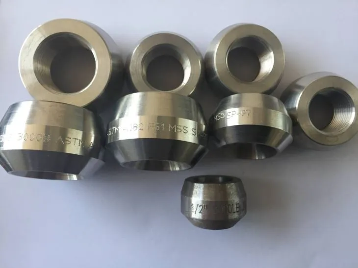 UNS N02201 2.4068 Kovácsolt aljzat menetes könyök póló kupak keresztcsatlakozó